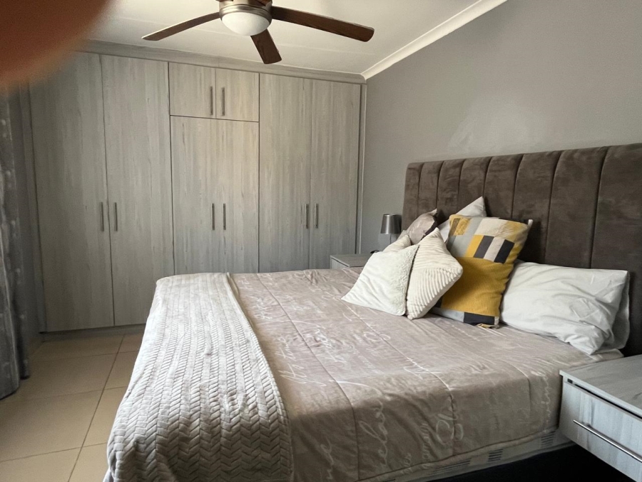  Bedroom Property for Sale in Townsend Estate Western Cape